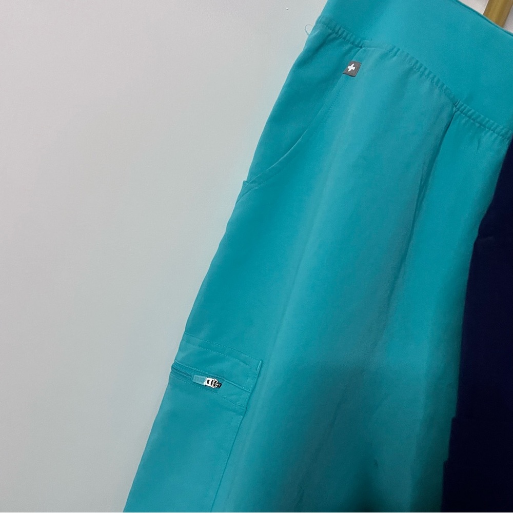New FIGS & Fabletics Medical Scrubs Unisex Pants Bundle Size 3x/4x - Picture 5 of 8